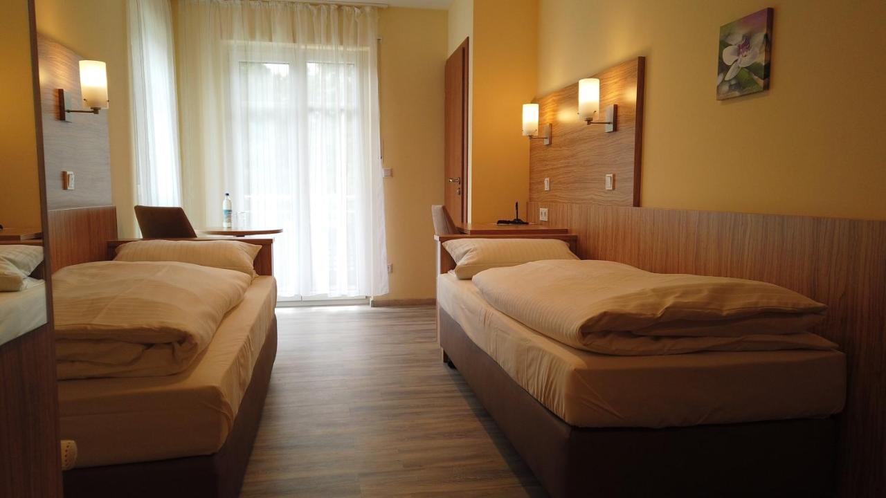 Rothsee Hotel Allersberg Buitenkant foto