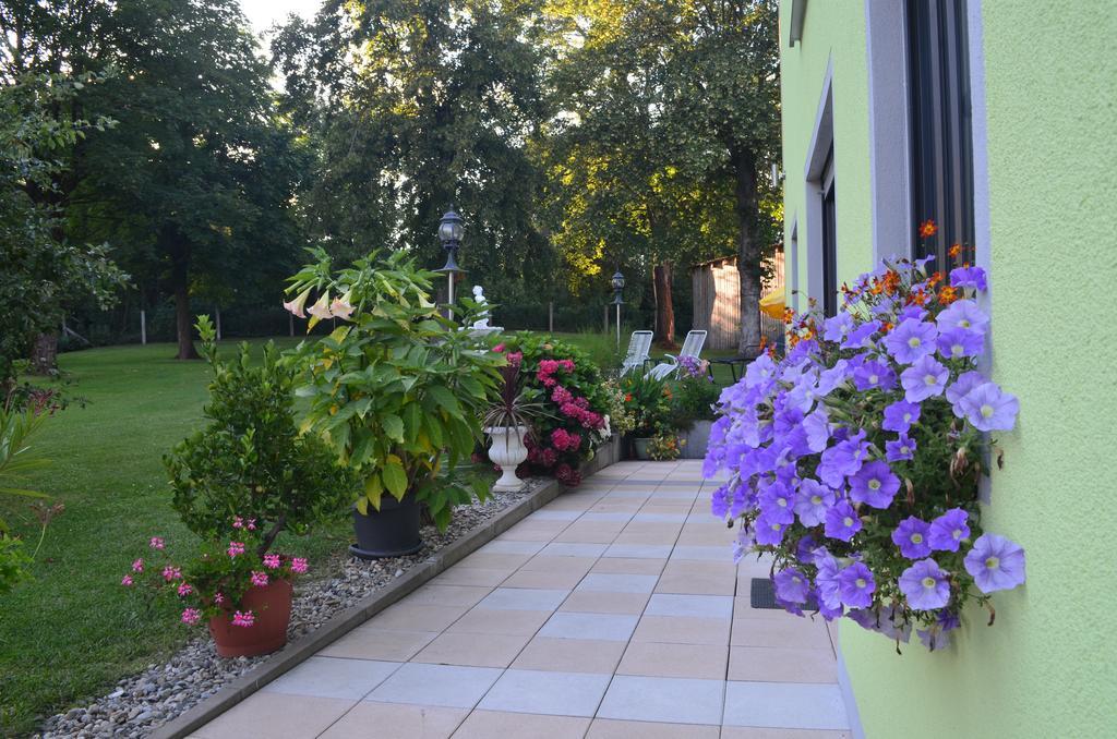 Rothsee Hotel Allersberg Buitenkant foto